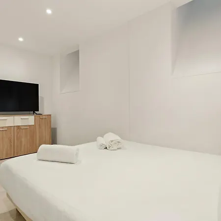 Appartamento Duplex Atypique Batignolles, Proche Montmartre, Métro à Pied